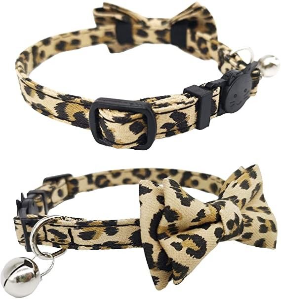 Breakaway Buckle Cat Collar Bells พร้อมหูกระต่ายน่ารักสำหรับสุนัขขนาดเล็ก Kitty ปรับได้
