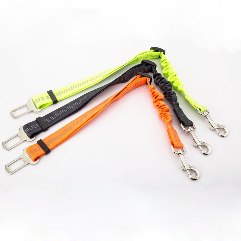 Para Mascotas สายจูงสุนัขแบบปรับได้สำหรับสุนัขสัตว์เลี้ยง สุนัข Cat Car Seat Belt