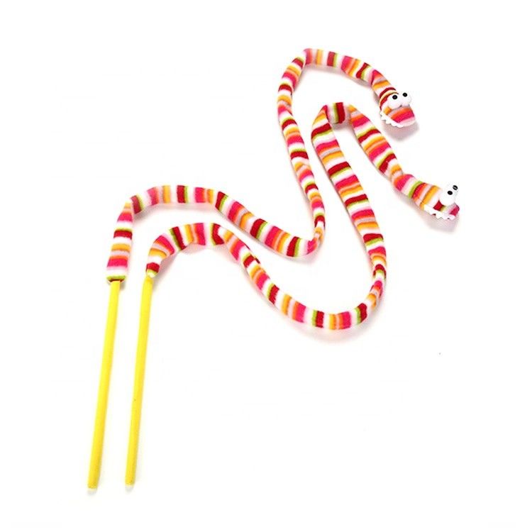 Vocal Pink Snake Cat ของเล่นสำหรับสัตว์เลี้ยง Cat Feather Teaser Wand 113cm