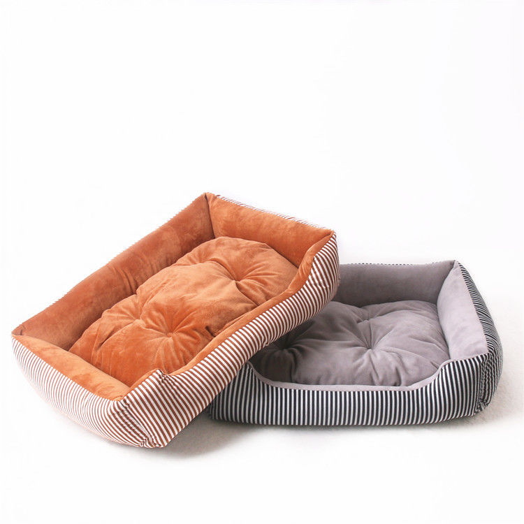 Hallupets ที่ถอดออกได้ขนาดใหญ่สบายสัตว์เลี้ยงเตียง Xl ขนาด 1580g Luxury Dog Houses