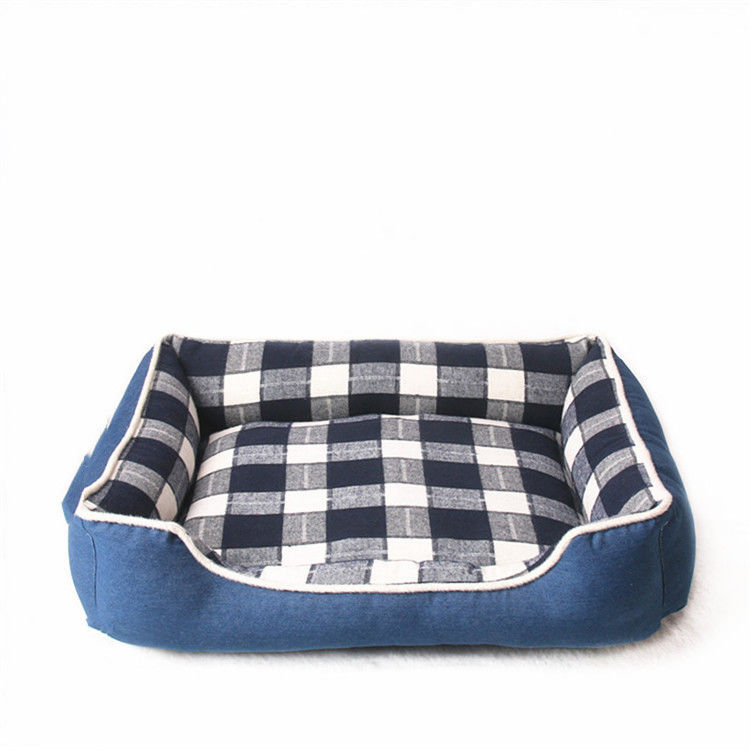 Warm Soft Lattice Square เสื่อสุนัข 740g Indoor House Kennel Nest เตียงสุนัขแสนสบาย