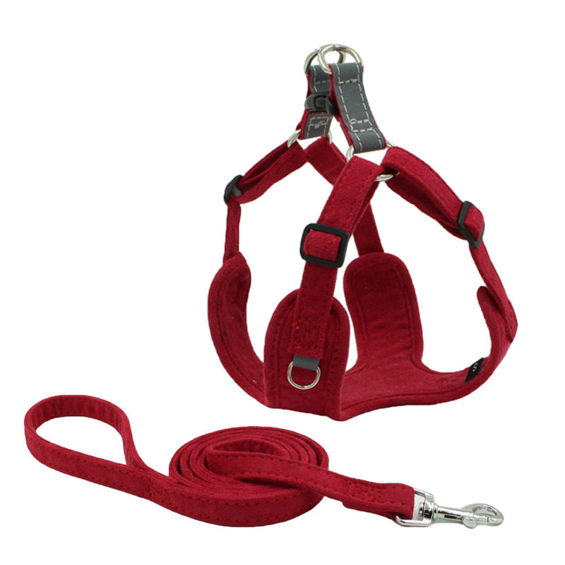 Suede Reflective Dog And Leash Kit ชุดลากจูงสุนัขสายรัดสุนัขป้องกันการระเบิดชุดเสื้อกั๊ก Harness
