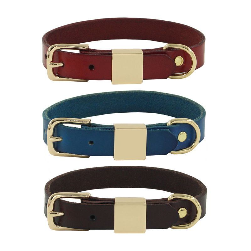 สลักโลหะผสมสแควร์ปลอกคอ Leash Harness ชุดปลอกคอ Cowhide ปลอกคอสุนัข