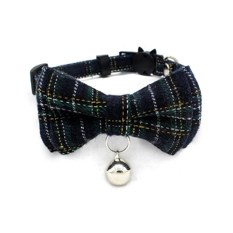 สก๊อตผ้าตาหมากรุก Bowtie Cat หัวเข็มขัดนิรภัยพร้อมกระดิ่งผ้าฝ้ายปรับความกว้าง 13-22cm