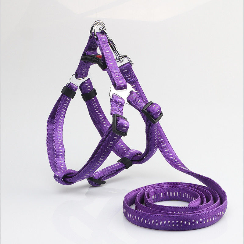No Pull Absorbent Non Slip Nylon Dog สายจูงสายรัดปรับระดับได้