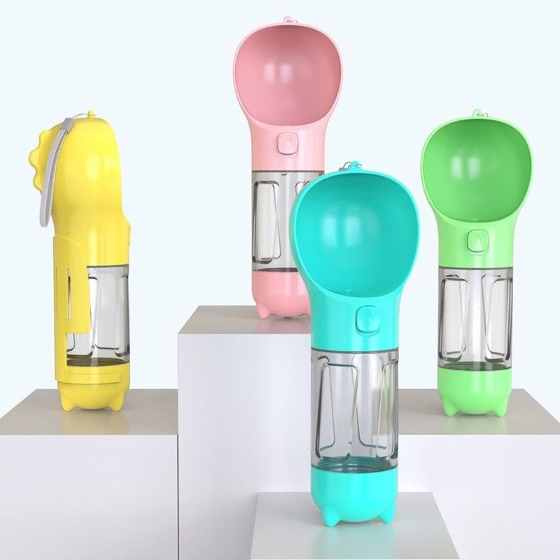 BSCI Leak Proof 2 In 1 Dog Water Bottle เครื่องจ่ายน้ำลูกสุนัขพร้อมพลั่วเซ่อ