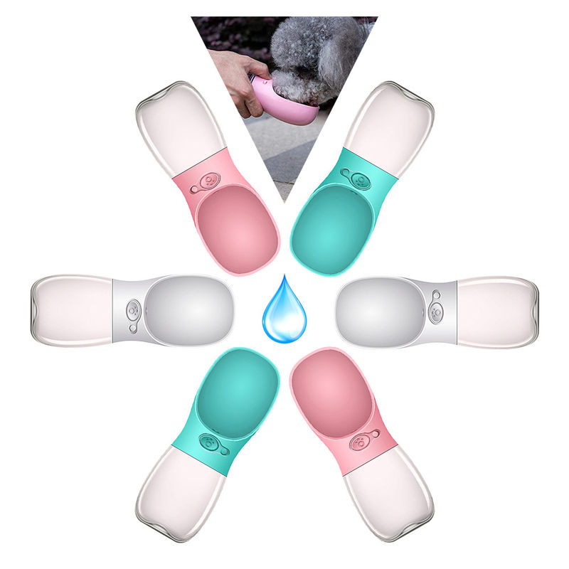 ABS PC ขวดน้ำสุนัขพับได้ 550ml เครื่องจ่ายน้ำสำหรับสัตว์เลี้ยงสำหรับดื่มสัตว์เลี้ยง